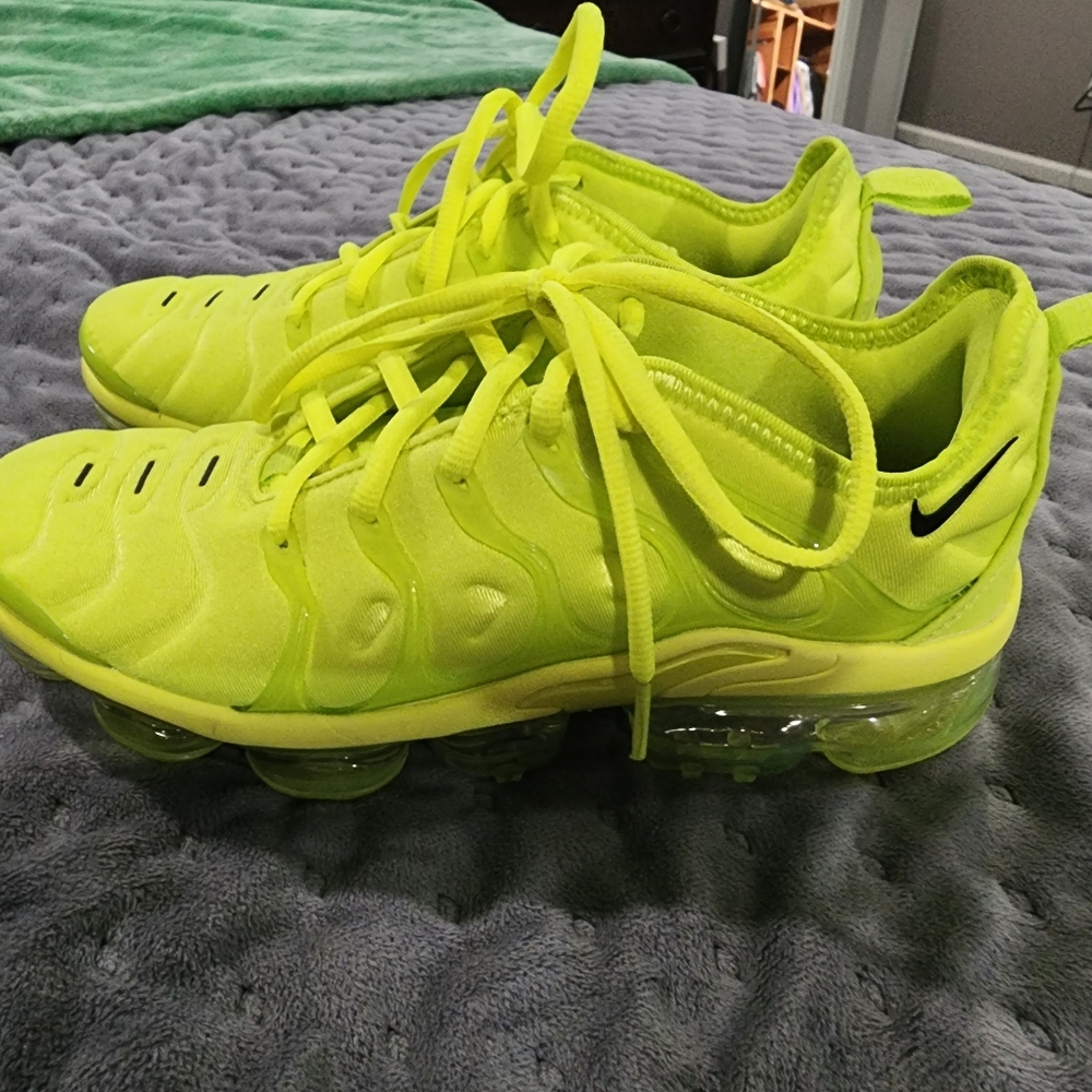 Nike Air Vapor Max Plus
